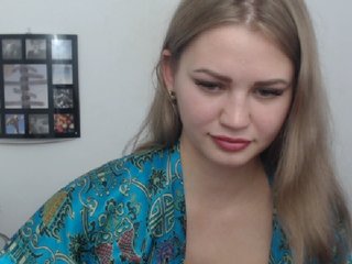 Live sex webcam photo for Little-Meow #183956282