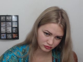 Live sex webcam photo for Little-Meow #183957879