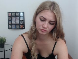 Live sex webcam photo for Little-Meow #185009098