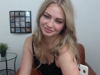 Live sex webcam photo for Little-Meow #185026113