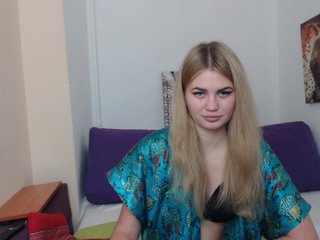 Live sex webcam photo for Little-Meow #191340145