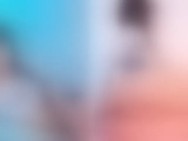 Live sex webcam photo for Little-Siena #293785465