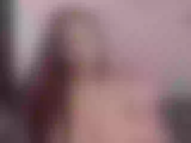 Live sex webcam photo for Little-abby18 #272555776