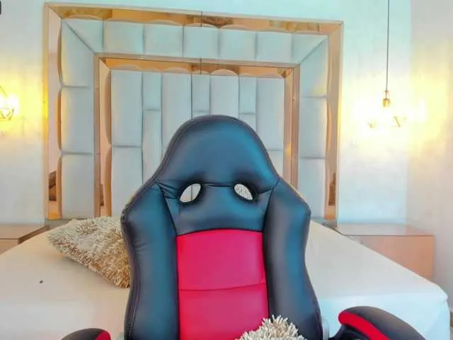 Live sex webcam photo for Little-cory #272247300