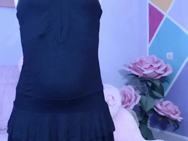 Live sex webcam photo for Little-letti #273999423