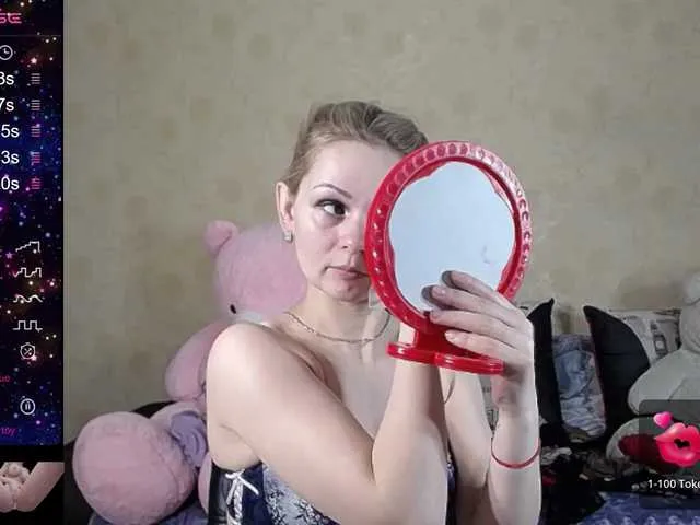 Live sex webcam photo for Little-letti #277364928