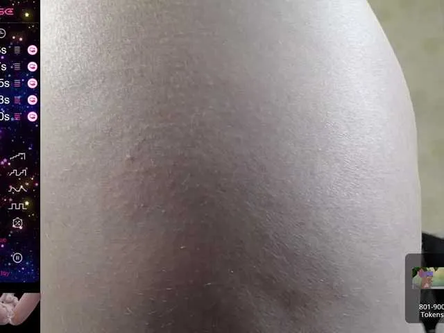 Live sex webcam photo for Little-letti #277468030