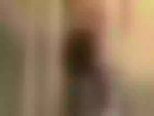 Live sex webcam photo for LittleAlisa #272774341