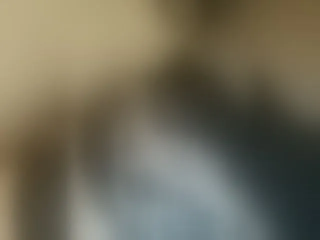 Live sex webcam photo for LittleDelora #277392209