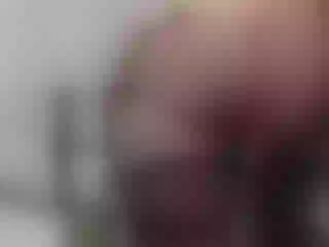 Live sex webcam photo for LittleDelora #291324228