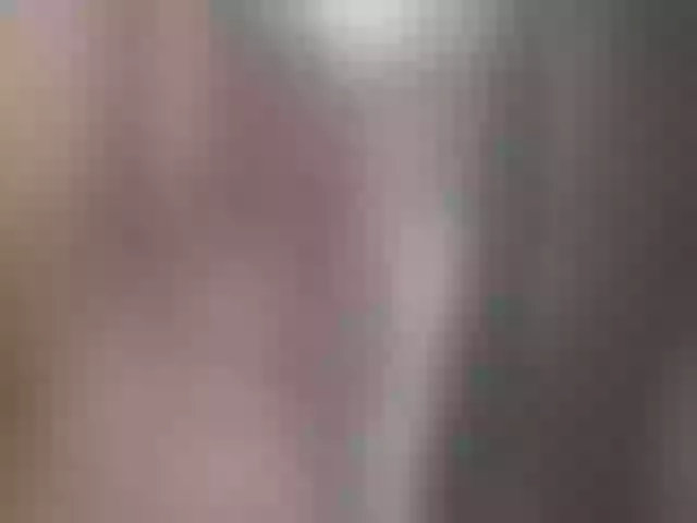 Live sex webcam photo for LittleDelora #291897530