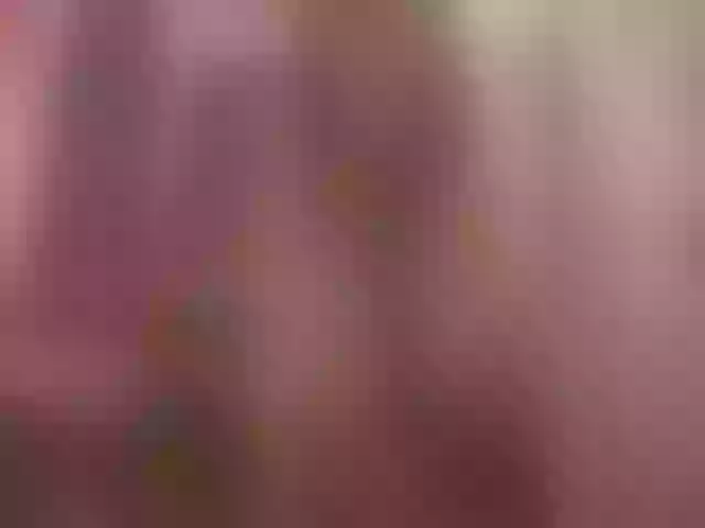Live sex webcam photo for LittleDelora #292274674