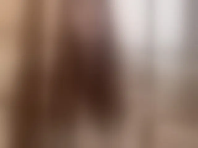 Live sex webcam photo for LittleDelora #293117359