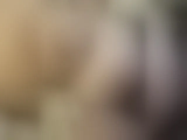 Live sex webcam photo for LittleDelora #293862369