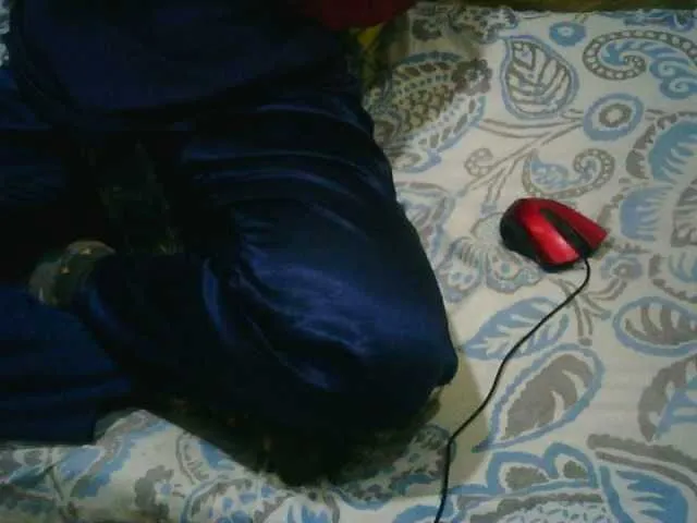 Live sex webcam photo for LittleDiva #274168497