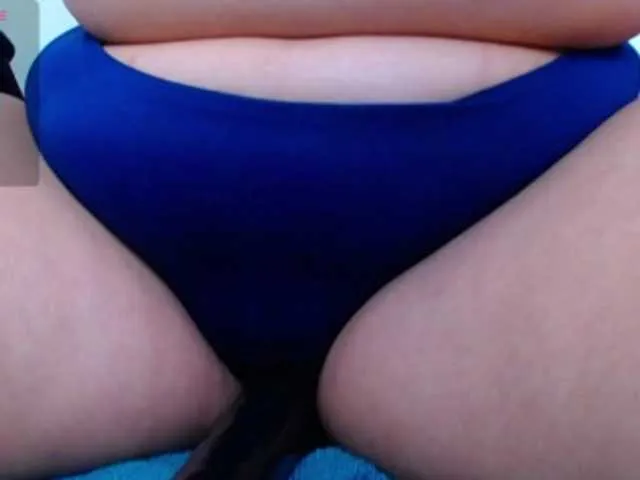 Live sex webcam photo for LittleFlower1 #290411687