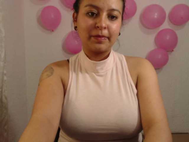 Live sex webcam photo for LittleKimi #274427882