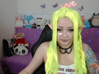 Live sex webcam photo for LittleKitsune #171296045