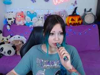 Live sex webcam photo for LittleKitsune #195938447