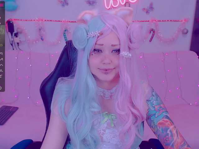 Live sex webcam photo for LittleKitsune #272163455