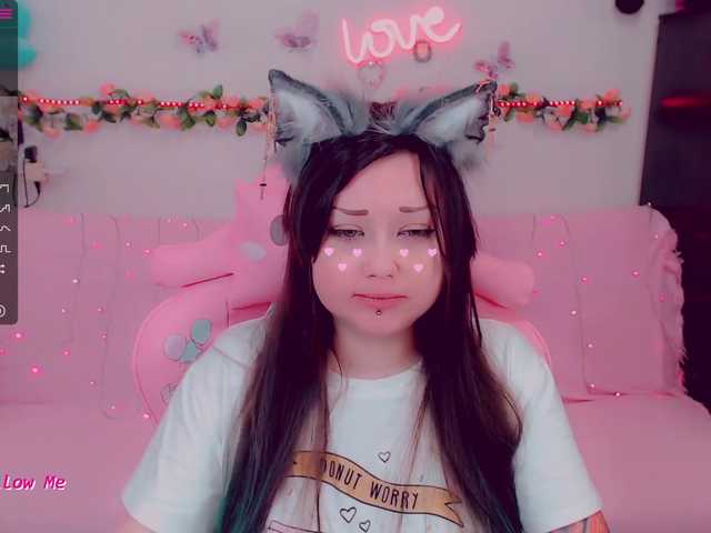 Live sex webcam photo for LittleKitsune #273101061