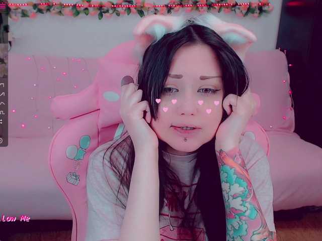 Live sex webcam photo for LittleKitsune #273133064