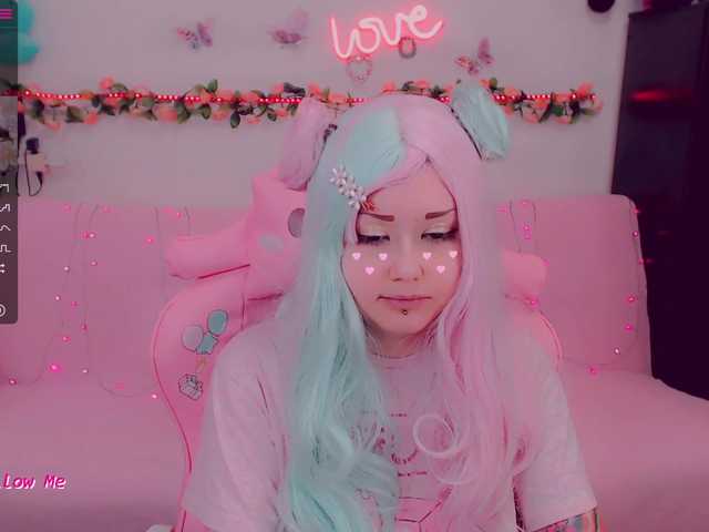 Live sex webcam photo for LittleKitsune #273152920