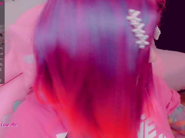 Live sex webcam photo for LittleKitsune #273179976