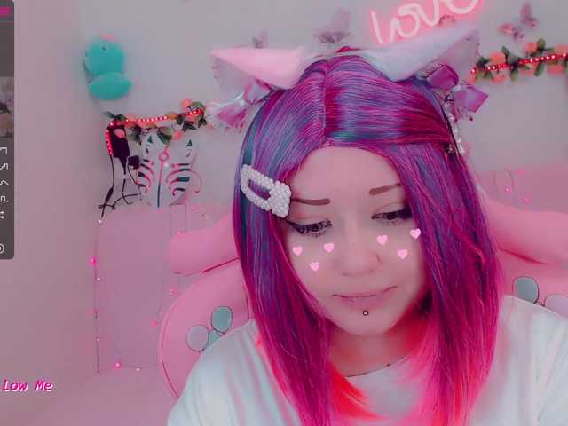 Live sex webcam photo for LittleKitsune #273202890