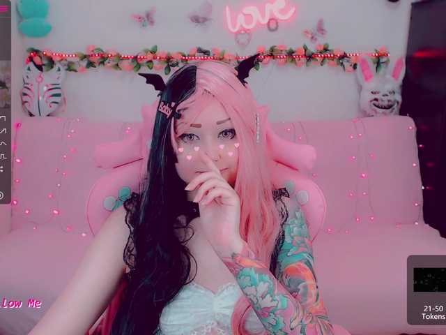 Live sex webcam photo for LittleKitsune #273234505