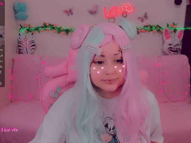 Live sex webcam photo for LittleKitsune #273614848