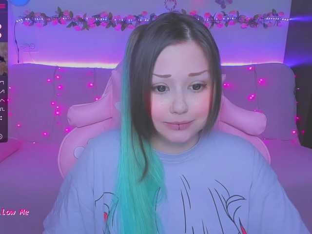 Live sex webcam photo for LittleKitsune #274366913