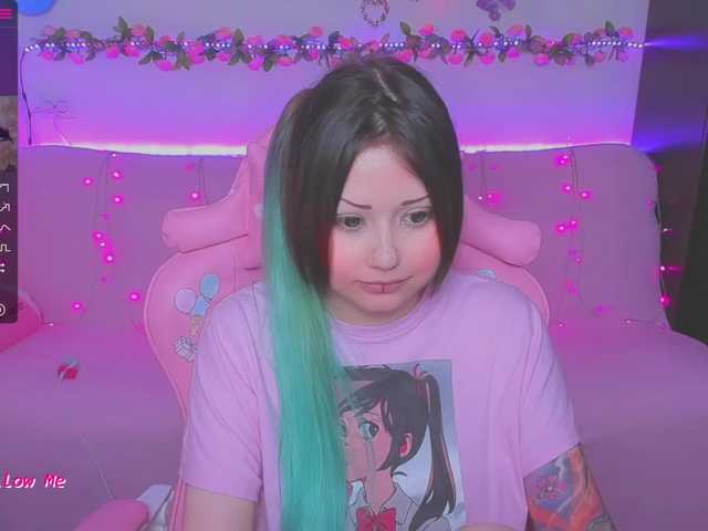 Live sex webcam photo for LittleKitsune #274393776