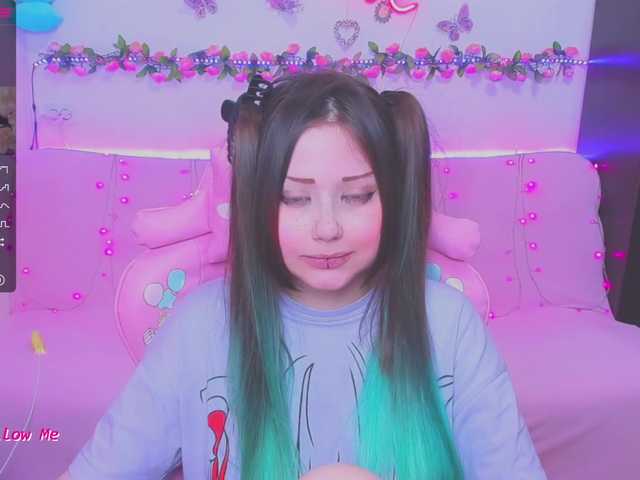 Live sex webcam photo for LittleKitsune #274668165