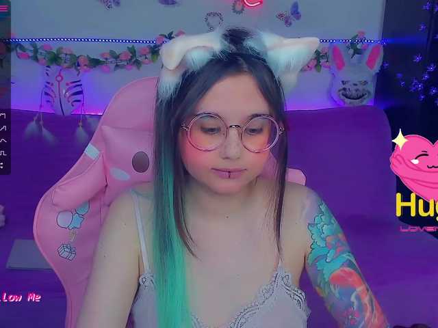 Live sex webcam photo for LittleKitsune #275562322