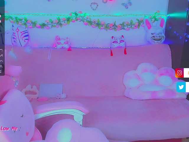 Live sex webcam photo for LittleKitsune #276096081