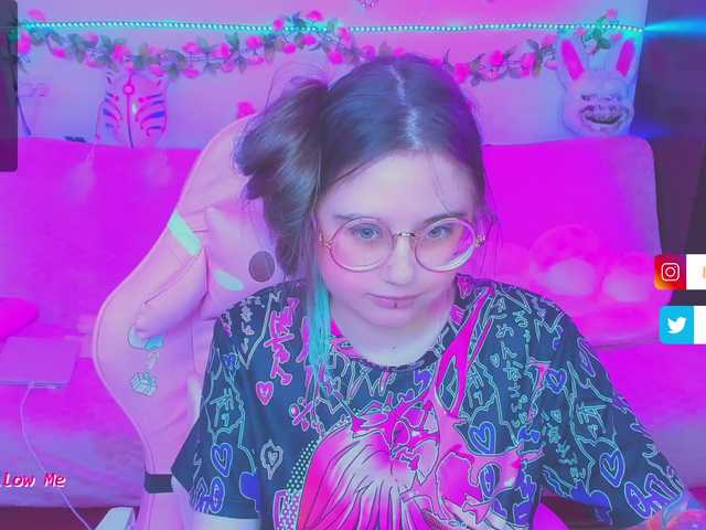 Live sex webcam photo for LittleKitsune #276278962