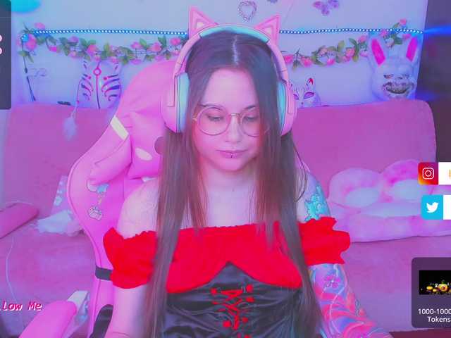Live sex webcam photo for LittleKitsune #276326617