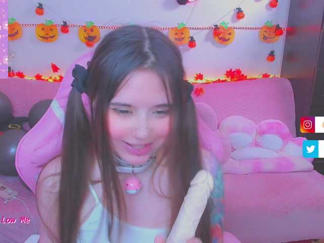 Live sex webcam photo for LittleKitsune #276769497