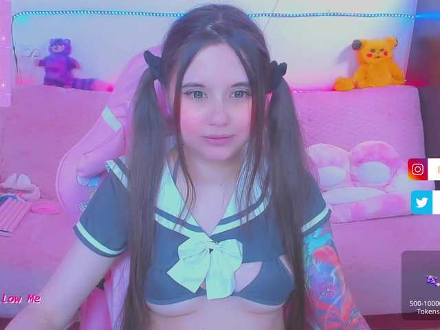 Live sex webcam photo for LittleKitsune #276860512