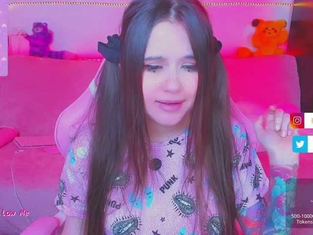 Live sex webcam photo for LittleKitsune #276901479