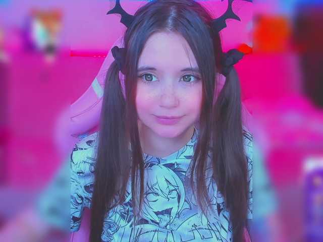 Live sex webcam photo for LittleKitsune #276923653