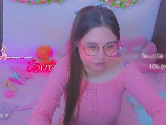 Live sex webcam photo for LittleKitsune #290835920