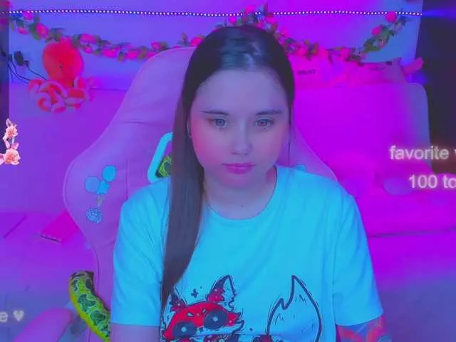 Live sex webcam photo for LittleKitsune #290921747