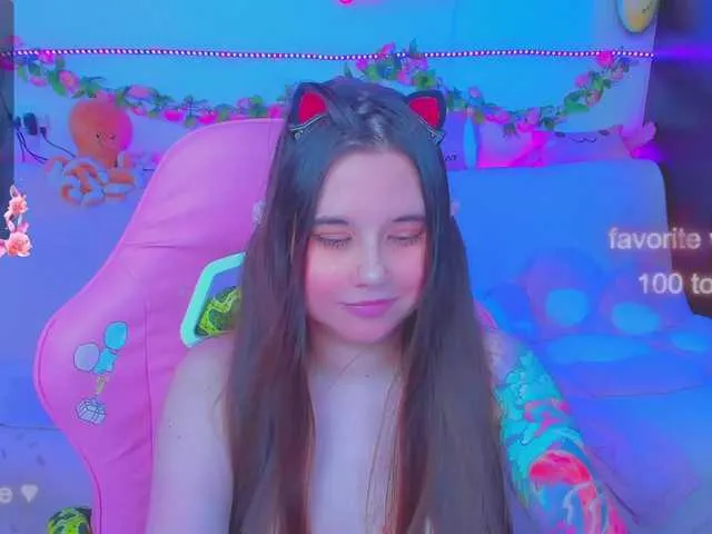 Live sex webcam photo for LittleKitsune #290938961