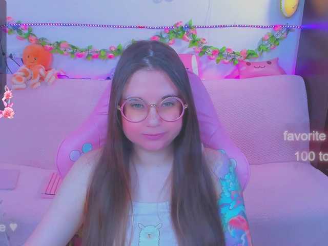 Live sex webcam photo for LittleKitsune #291200850