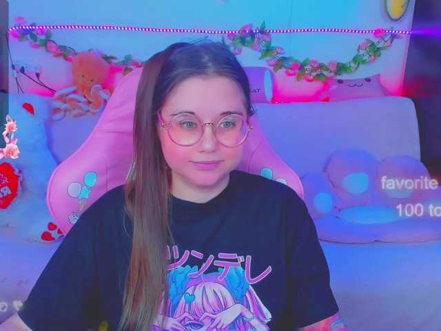 Live sex webcam photo for LittleKitsune #291274249