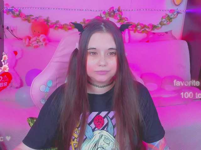 Live sex webcam photo for LittleKitsune #291372906