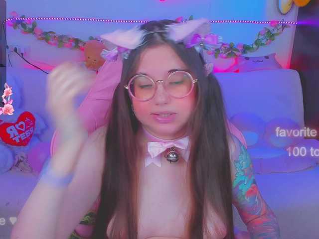 Live sex webcam photo for LittleKitsune #291407249