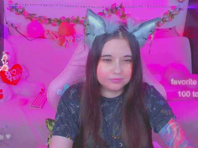 Live sex webcam photo for LittleKitsune #291523020